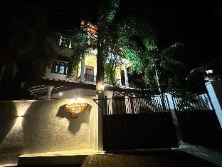Saigon Bay Villa Mirissa  Vacation rental in Mirissa