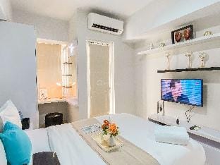 Cozy Living Studio Springlake Bekasi By Travelio Apartment in West Java