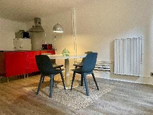 Loft - Invalides Tour Eiffel Apartment in Paris