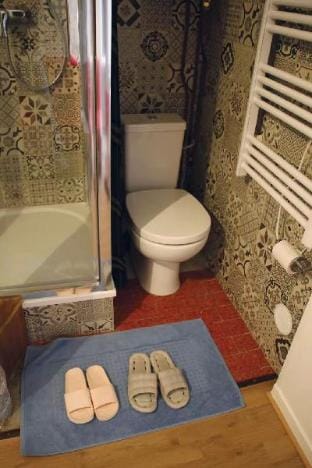 Tiny cozy studio near by Eiffel Tower Apartment in Paris