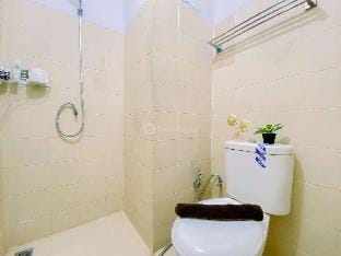 ComfyLiving 1BR Belmont Residence Puri By Travelio Apartment in Jakarta