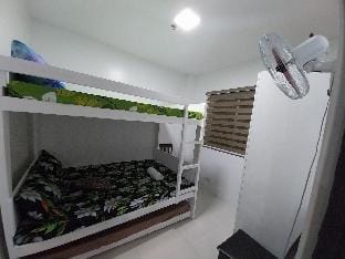 Zn condo couple Apartment in Baguio