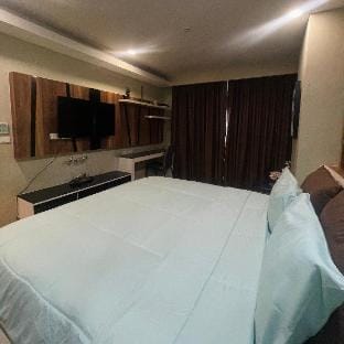 Dusit Grand Park 1 Apartment in Pattaya City