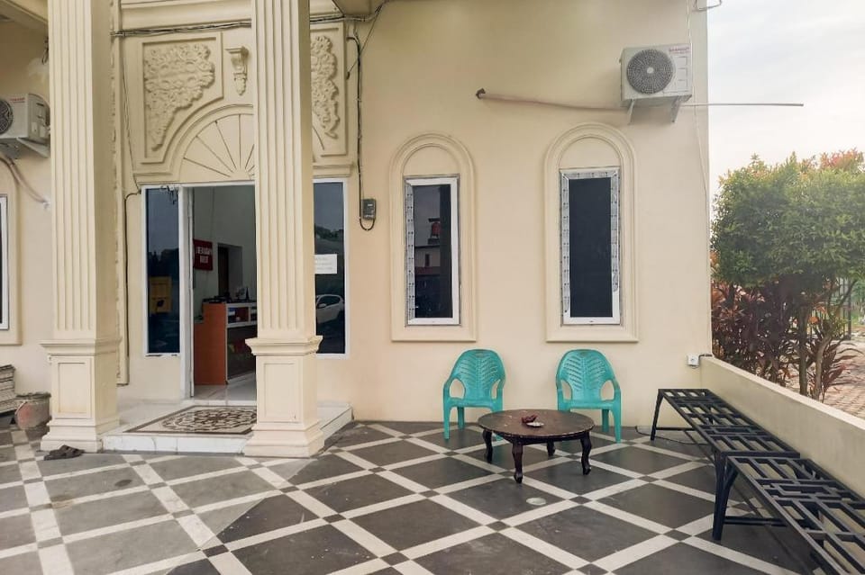 RedDoorz Syariah @ Sungai Pinang Muara Bungo Hotel in Indonesia