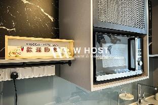 City view studio @ PJ 1 Utama free WiFi, Netflix Vacation rental in Petaling Jaya