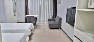 YeosuU-topUblessJC83S 美친오션뷰요트무료 예약후20%할인 프리미엄 침대2개 Apartment in South Korea