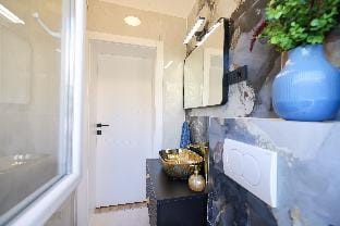 Luxury Villa next to sea, city center Vacation rental in Zadar