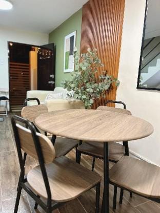 NAMIE Deca Townhouse (Talomo, Bago Gallera) Vacation rental in Davao City