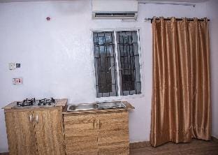 Comfort Studio + KingSize Bed Vacation rental in Lagos