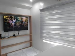 Oceanview Condo: Bacolod City Apartment in Bacolod