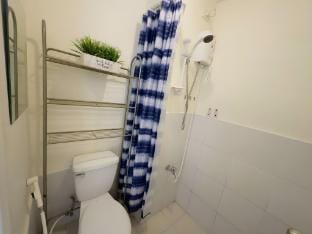 Urban Deca Tower EDSA Unit 3017 Apartment in Mandaluyong
