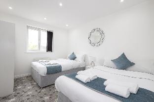 Cosy Retreats Central+ Netflix+Free Parking Vacation rental in Manchester