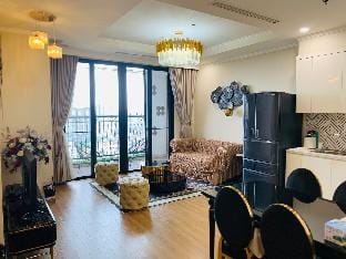 Cozy 2br Apt/Netflix/Royal City/shopping center Apartment in Hanoi