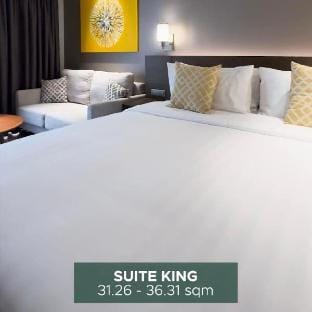 The Hotel Residences at Acqua Apartment in Mandaluyong