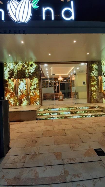 Hotel Almond Apartment in Maharashtra