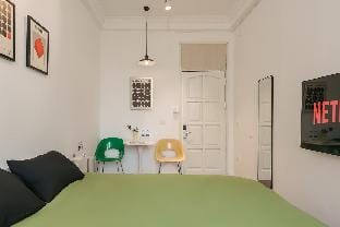 Poetic View House*French Quarter*4BR*3WC*8 guests Vacation rental in Hanoi