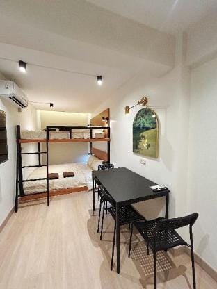 01Ekkamai/Thonglor/ BTS /ARL stylish apartment Apartment in Bangkok