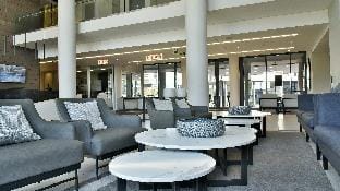 Menlyn Maine Luxury Rentals Apartment in Pretoria