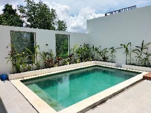 Canggu Living for Cheap +3BR Villa w/ Pool & Patio Villa in North Kuta