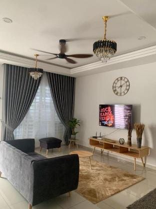 Ann Homestay Laman Sendayan Vacation rental in Port Dickson