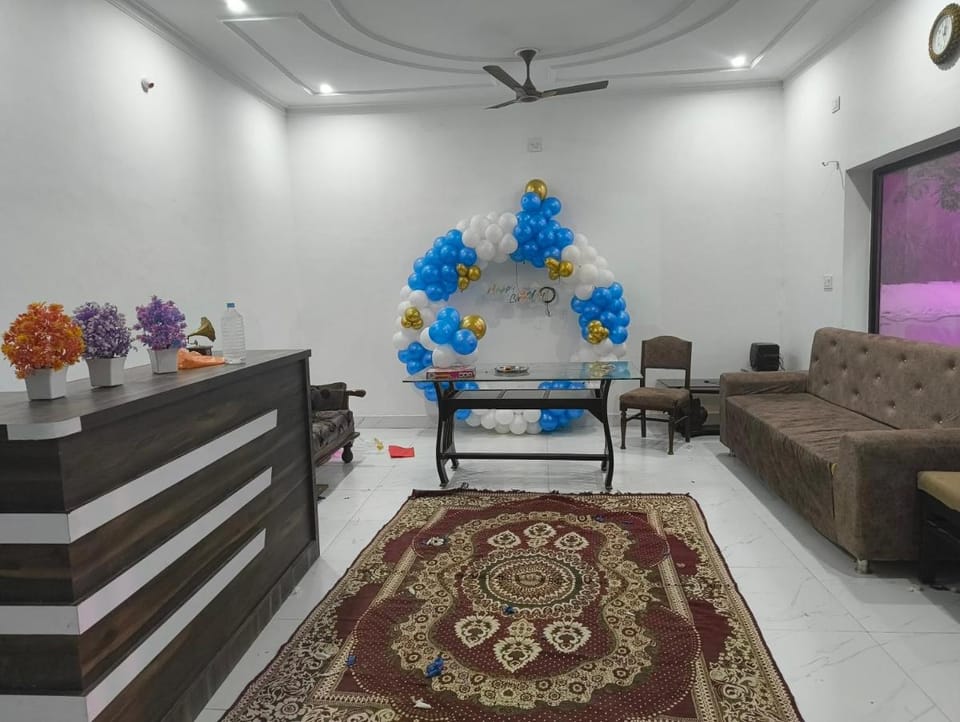 Abhiram Homestay Vacation rental in Uttar Pradesh