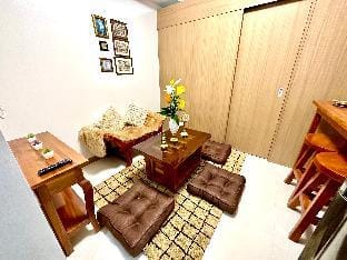 Homey Condominium with Balcony in Makati City Apartment in Pasay