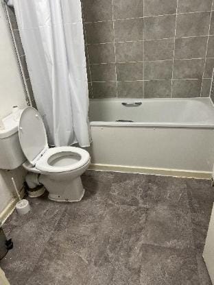 Share house Vacation rental in Wales