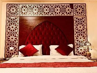 Pyramids Tower Inn Apartment in Egypt