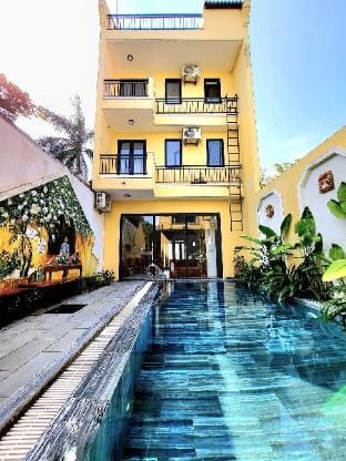Delightful Romantic 4-BR Villa Villa in Hoi An