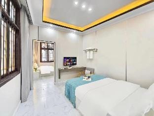 聚贤居客栈（位于凤凰古城核心区） Vacation rental in Hubei