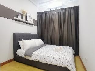 Honey Sweet 2BR @ The Platino (Paradigm Mall) Vacation rental in Johor Bahru