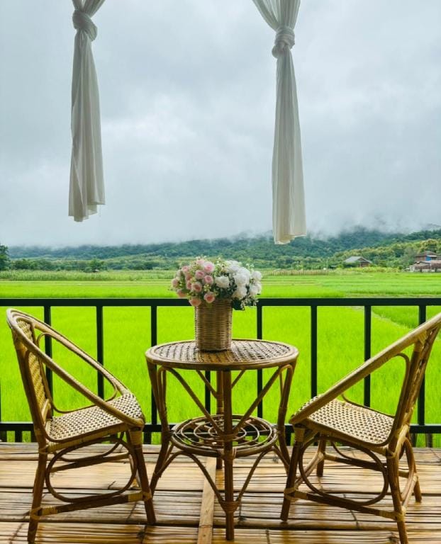 KheangKhangKhao เคียงข้างเขา ปัว-สกาด Resort in Laos