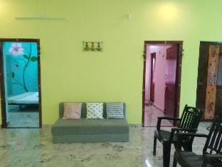 SHI's Thanjai 2BHK Spacious house Near Big temple Vacation rental in Tamil Nadu