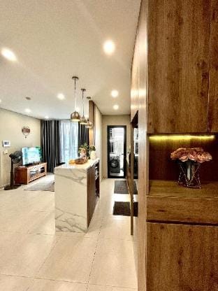 High-end cozy 2BR 2BTH 5-star apt. private park Apartment in Ho Chi Minh City