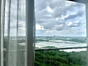 High-end cozy 2BR 2BTH 5-star apt. private park Apartment in Ho Chi Minh City