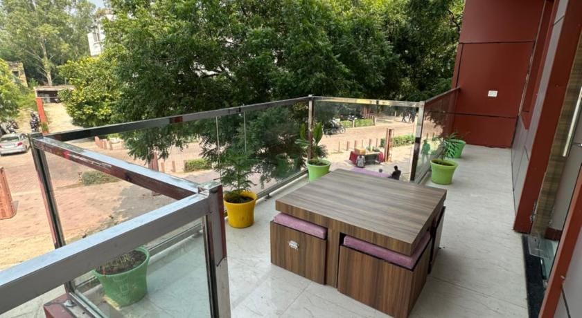 Hotel Dev Vilas Hotel in Agra