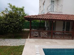 Villa Begonville Kadriye With Private Pool Apartment in Antalya Province