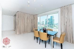 Waterfront 3bdr apartment in Canal Views Apartment in Dubai