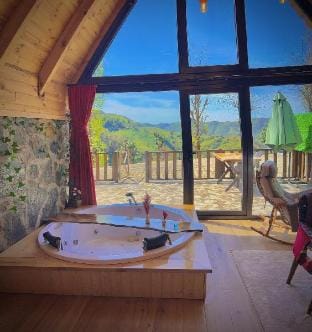 Doğallife suit bungalov kırmızı oda Vacation rental in Georgia