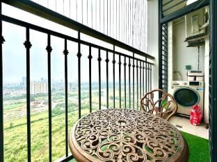 Studio Nice View  In Vinhomes Green Bay Apartment in Laos