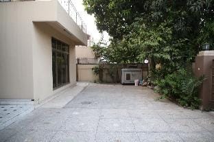 Beautiful 6 bedrooms villa Villa in Lahore