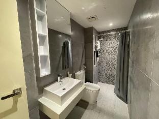 Stylish Duplex 2+1BR Suite Arte Mont Kiara Solaris Apartment in Federal Territory of Kuala Lumpur