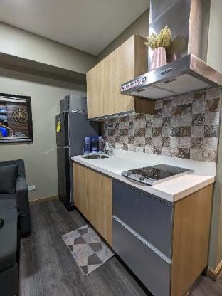 Condo in Parañaque w/PS4 beach view  Apartment in Paranaque