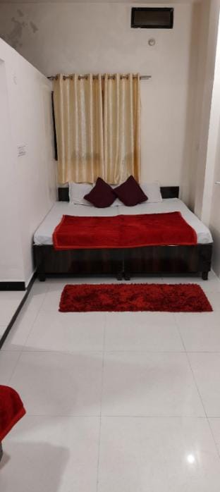 Shivam guest house  Vacation rental in India