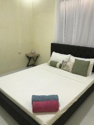 Debzyph happy home Vacation rental in Subic
