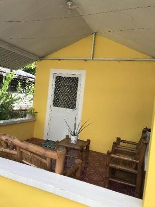 Debzyph happy home Vacation rental in Subic