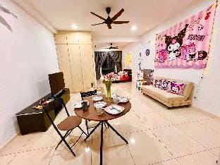 Legoland-3mn Drive Lovely Kuromi CozyFamily Suite Vacation rental in Johor