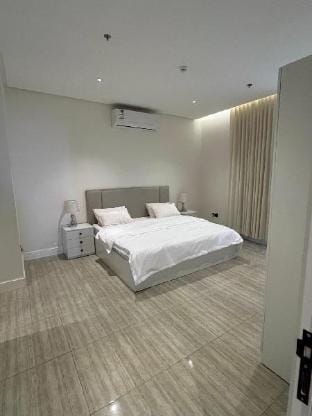 Nice location and near from everything  Apartment in Riyadh