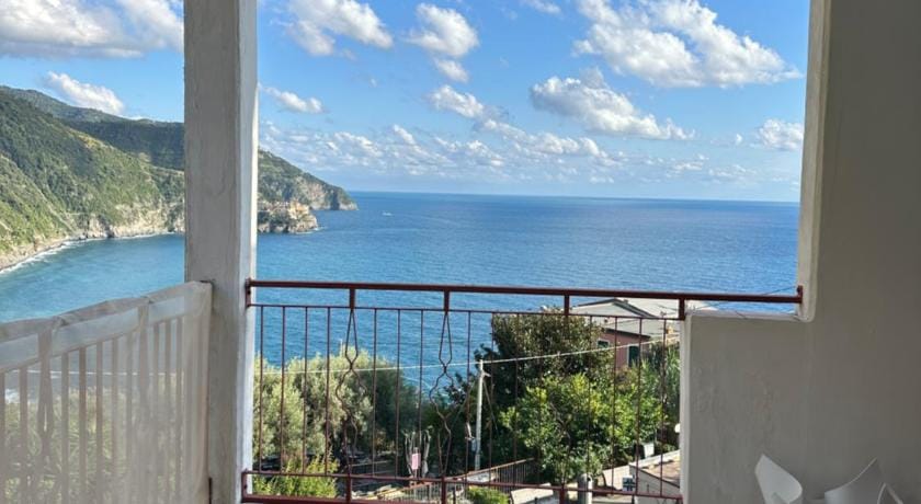 Maduneta 5 Terre Guesthouse Hotel in Cinque Terre