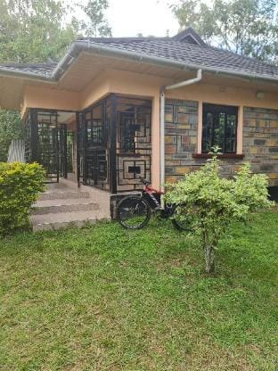 Dala kwe cottages Vacation rental in Uganda